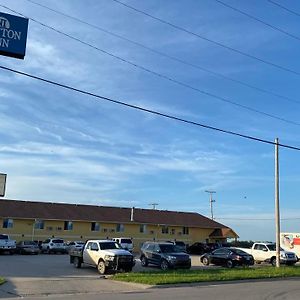 Newton Inn In Newton, Ks